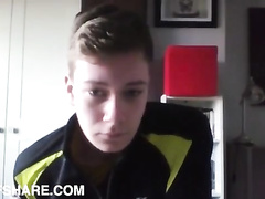 Young gay masturbates for hot selfshot